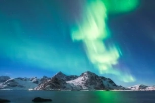 8 Places in the United States Where You May Spot the Northern Lights